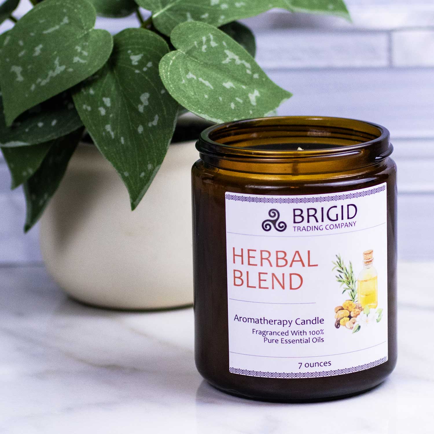 herbal blend candle aromatherapy grade essential oils frankincense rosemary and myrtle resin clean feeling home candle for cleaning day refreshing scent natural home care